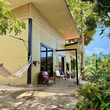 Sleep Inn - Lonely Beach Koh Chang Bagian luar foto