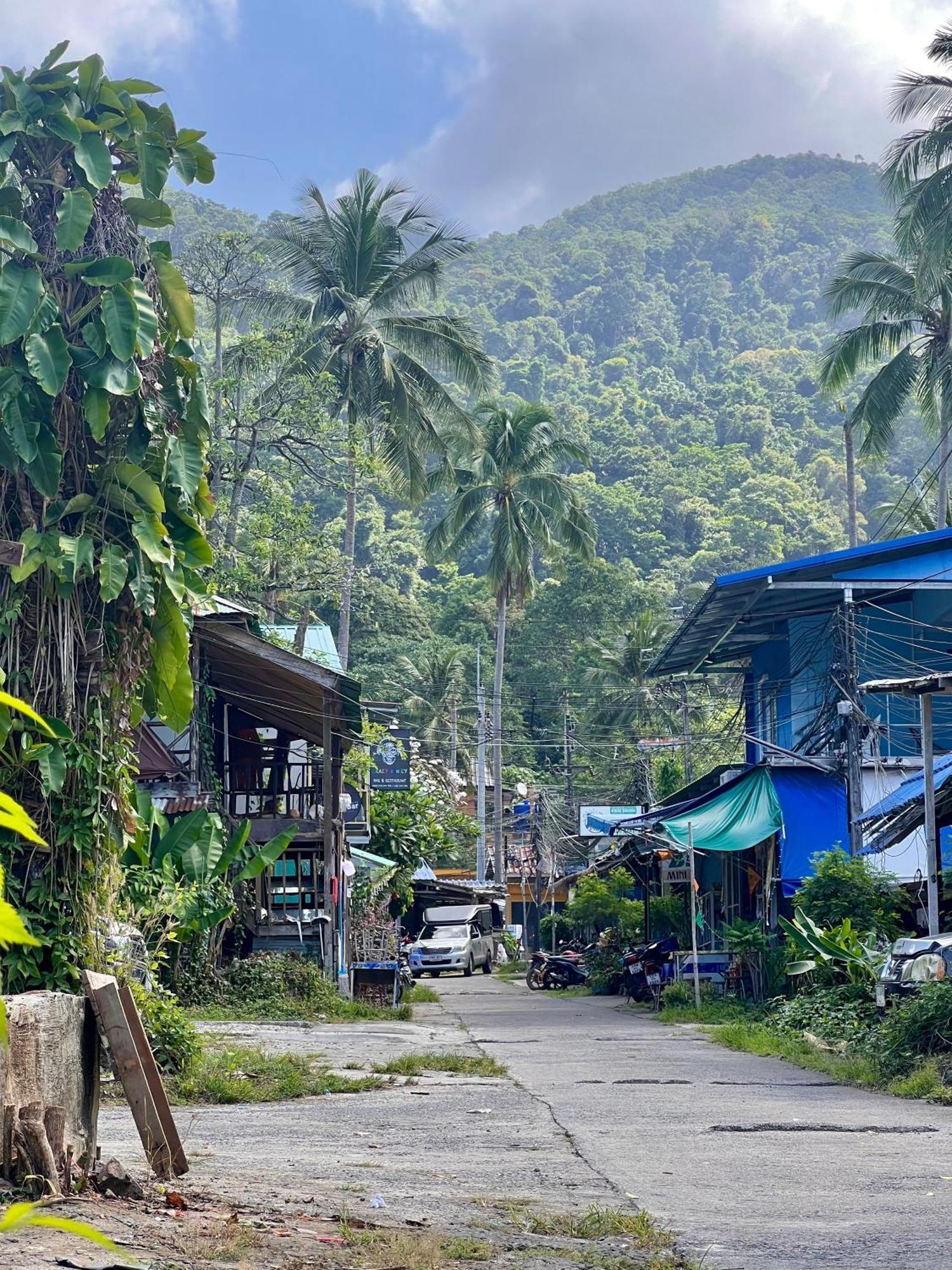 Sleep Inn - Lonely Beach Koh Chang Bagian luar foto